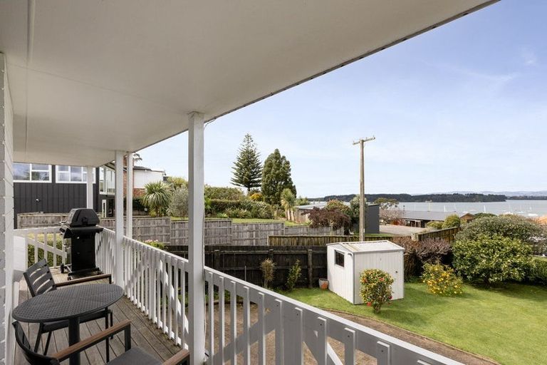 Photo of property in 103 Harbour View Road, Omokoroa, 3114