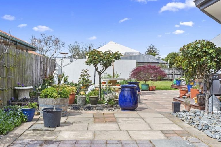 Photo of property in 38 Woodglen Drive, Woodend, 7610