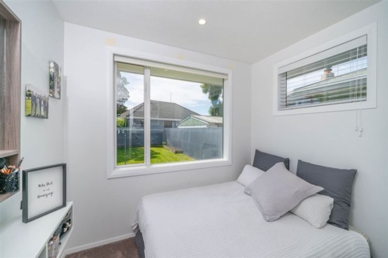 Photo of property in 4 Roswell Place, Islington, Christchurch, 8042