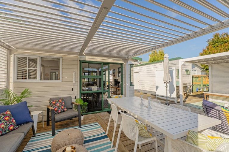 Photo of property in 31 Whitby Avenue, Whitianga, 3510