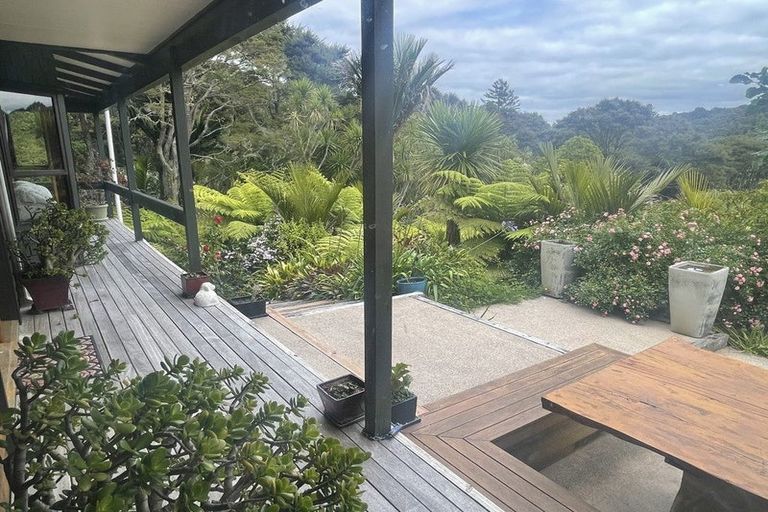 Photo of property in 287 Glenvar Road, Long Bay, Auckland, 0630