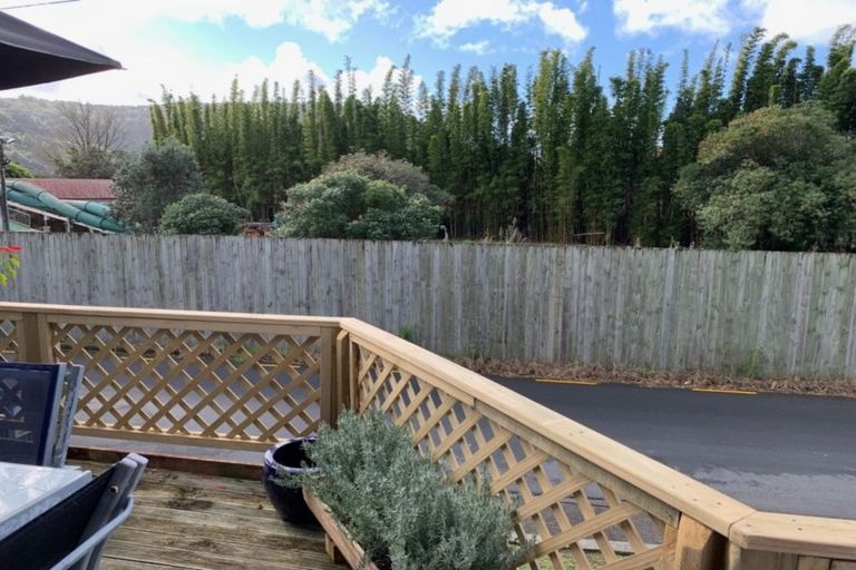 Photo of property in 27 Waiwera Place, Waiwera, Orewa, 0994