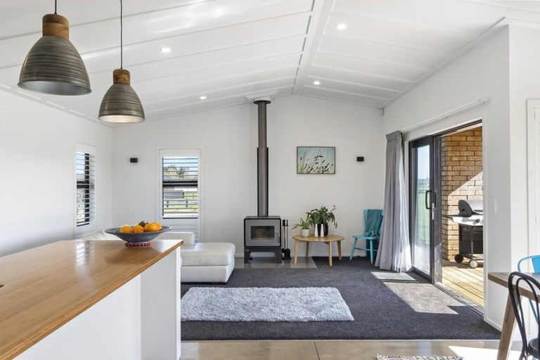 Photo of property in 25 Margot Lane, Matangi, Hamilton, 3283