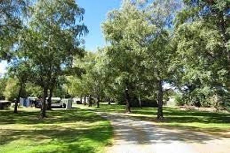Photo of property in Gore Motor Camp, 35 Broughton Street, Gore, 9710