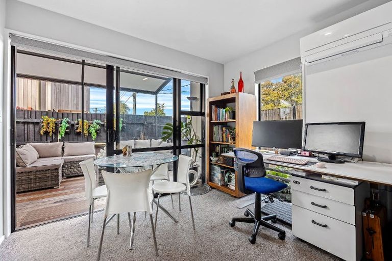 Photo of property in 10a Chatham Street, Addington, Christchurch, 8024