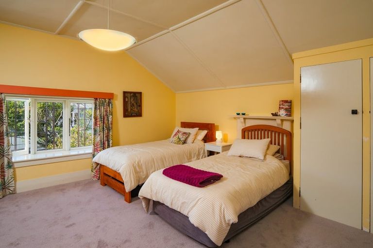Photo of property in 36 Sandringham Street, Saint Clair, Dunedin, 9012