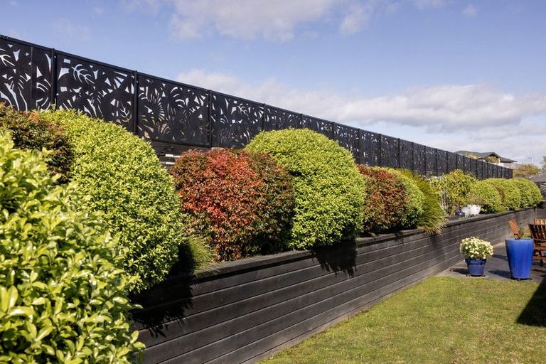 Photo of property in 1 Anglers Way, Omokoroa, 3114