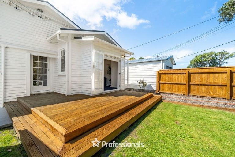 Photo of property in 17 Beaumont Avenue, Alicetown, Lower Hutt, 5010