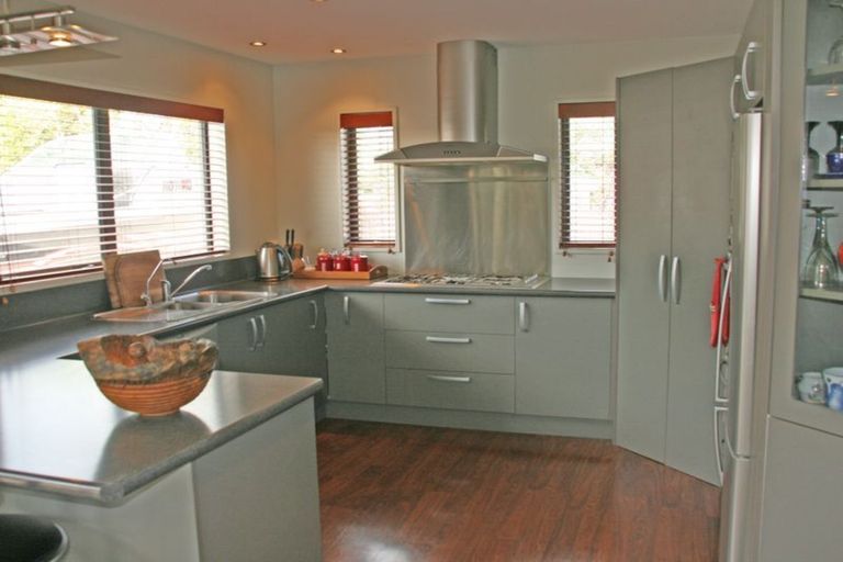 Photo of property in 16 Constitution Avenue, Milton, 9220