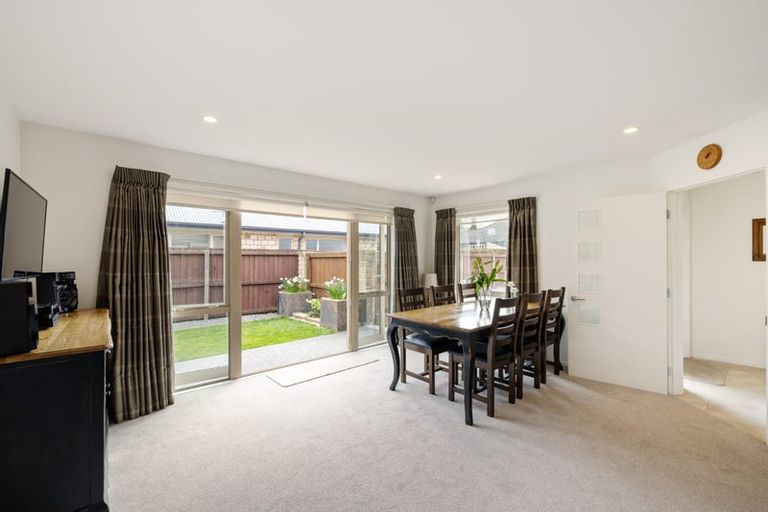 Photo of property in 51a Harris Crescent, Papanui, Christchurch, 8053