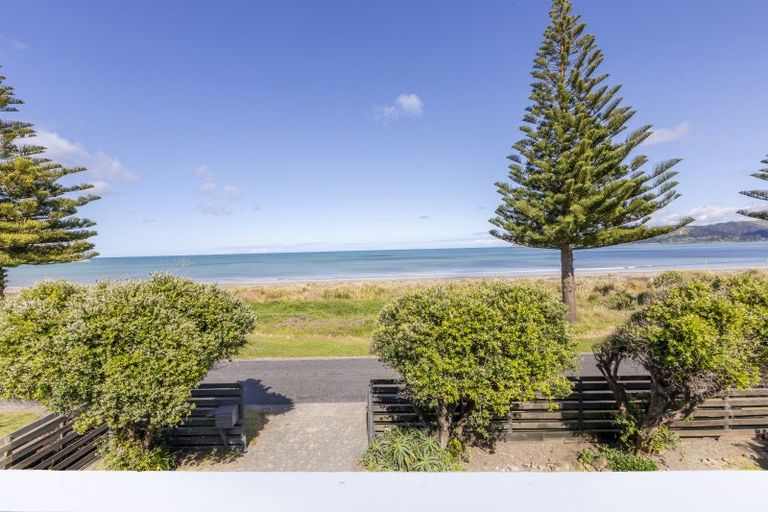 Photo of property in 29 Moana Drive, Mahia, Nuhaka, 4198