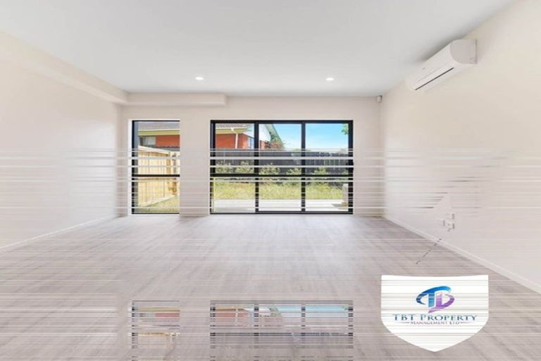 Photo of property in 2/86 Elliot Street, Pahurehure, Papakura, 2113