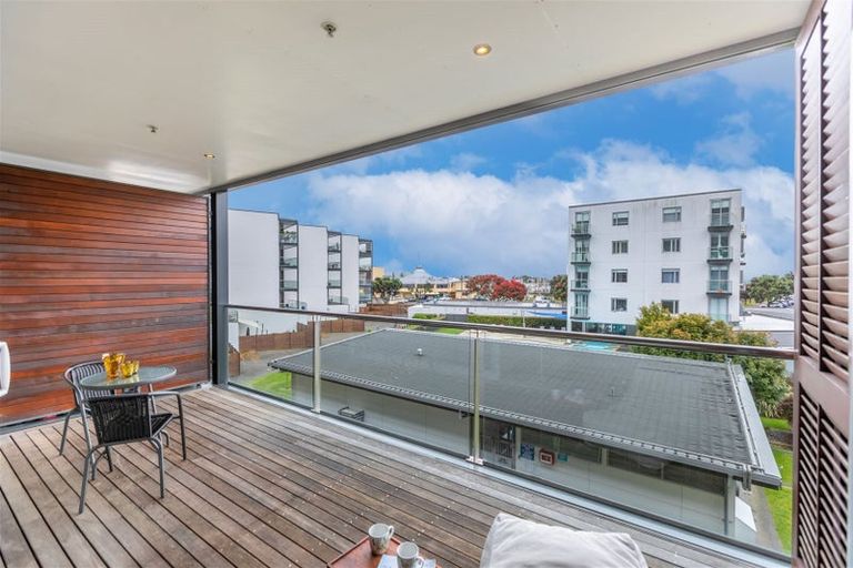 Photo of property in 304c/14 West Quay, Ahuriri, Napier, 4110