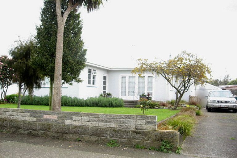 Photo of property in 45 Keeling Street, West End, Palmerston North, 4412