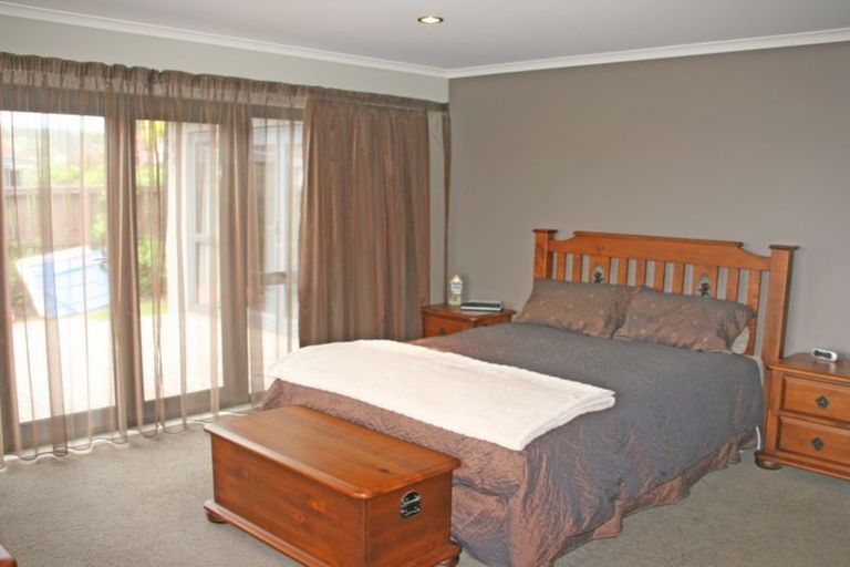 Photo of property in 16 Constitution Avenue, Milton, 9220