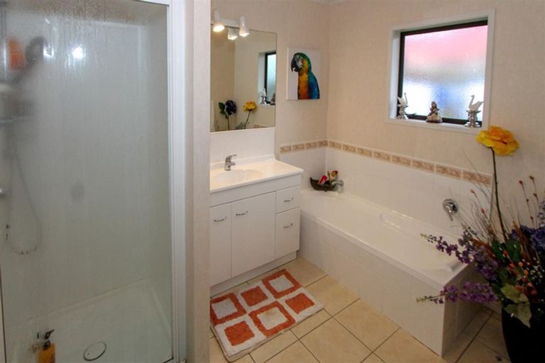 Photo of property in 7 Frame Place, Owhata, Rotorua, 3010