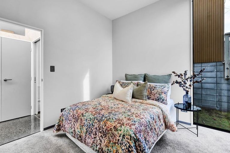 Photo of property in 82d Smart Road, Glen Avon, New Plymouth, 4312