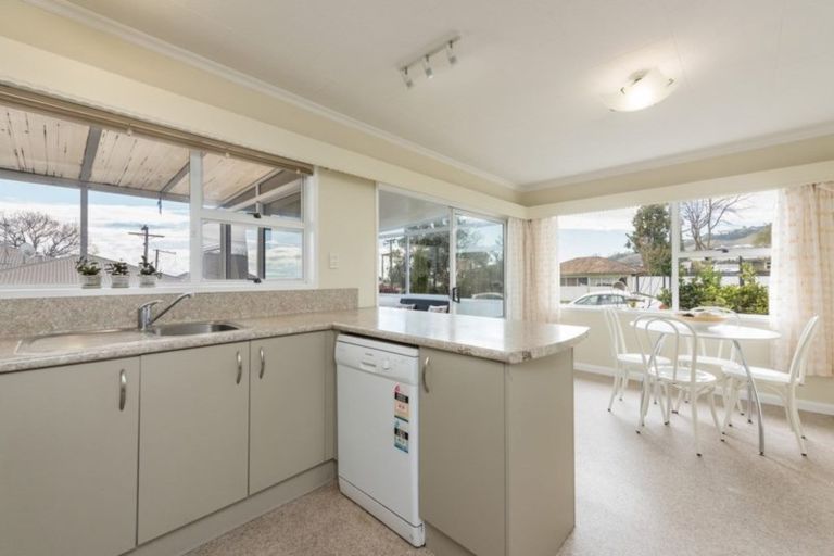 Photo of property in 4 Tarata Street, Stoke, Nelson, 7011