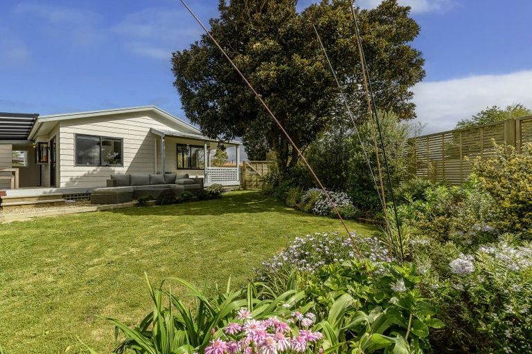 Photo of property in 16b Riverlea Drive, Katikati, 3129