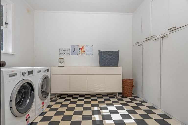 Photo of property in Kaingahou, 642 Pioneer Highway, Highbury, Palmerston North, 4412