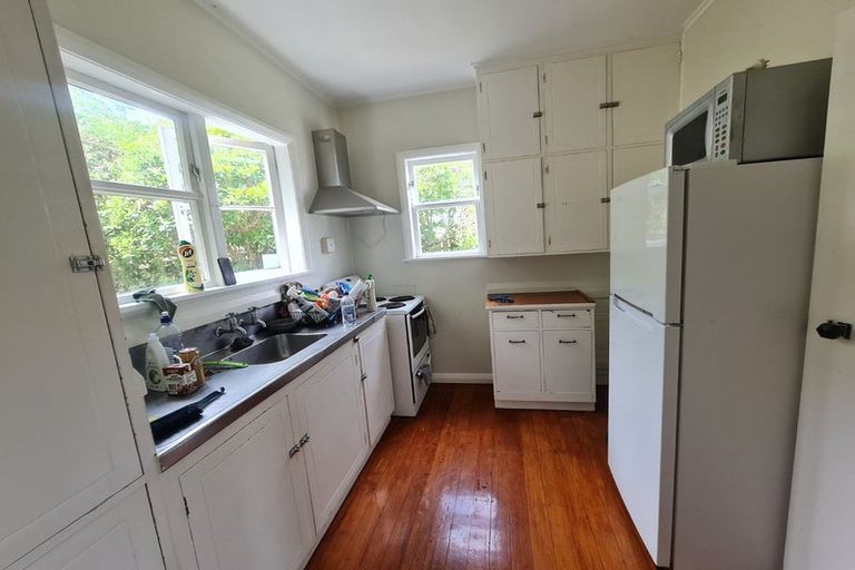 Photo of property in 29 Imlay Crescent, Ngaio, Wellington, 6035