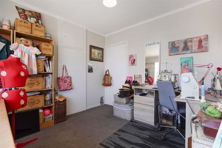 Photo of property in 25 Buckleys Terrace, Tinwald, Ashburton, 7700