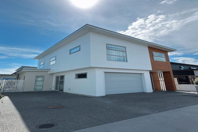 Photo of property in 4 Taniko Lane, Papamoa, 3118