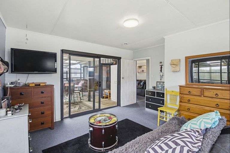 Photo of property in 79 Park Avenue, Waitarere Beach, Levin, 5510