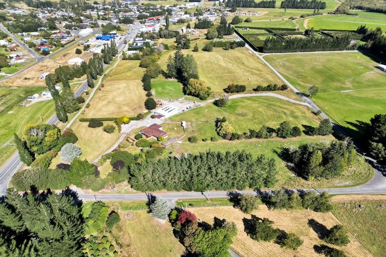 Photo of property in 3 Albion Street, Lumsden, 9793