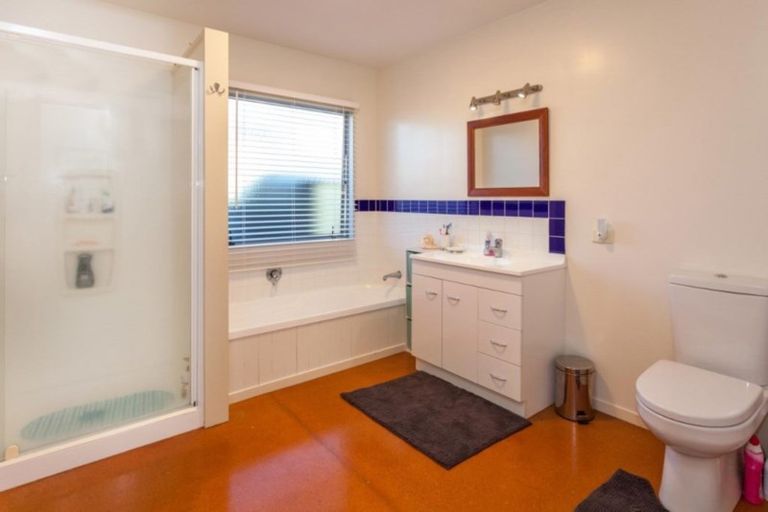 Photo of property in 205b Williamson Road, Whangamata, 3620