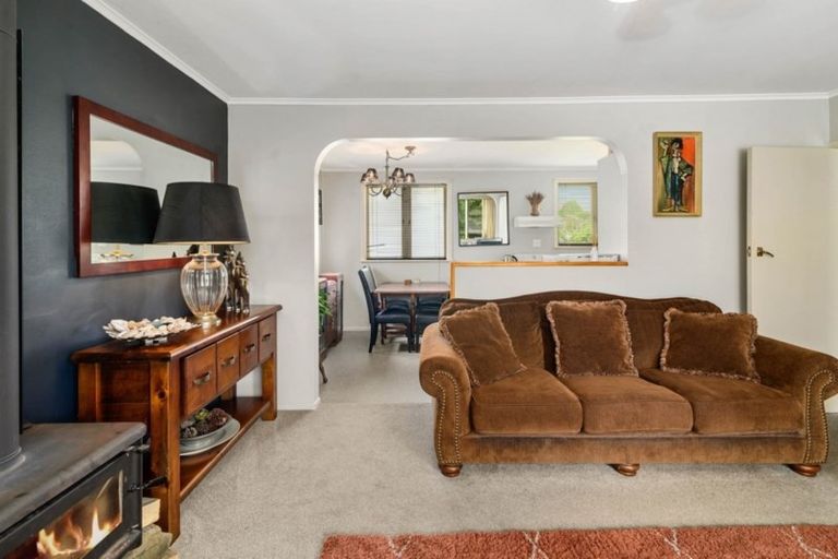 Photo of property in 25 Kahu Street, Utuhina, Rotorua, 3015