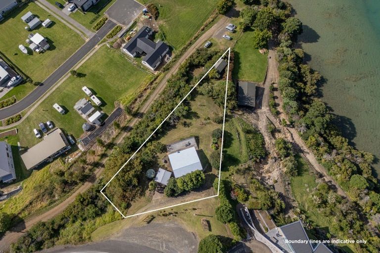 Photo of property in 708 Purangi Road, Cooks Beach, Whitianga, 3591