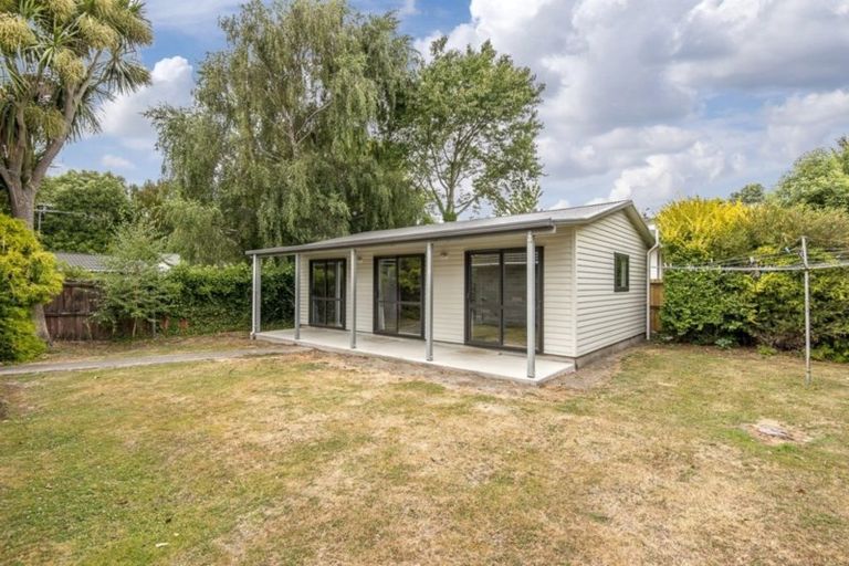 Photo of property in 17 Reading Street, Upper Riccarton, Christchurch, 8041