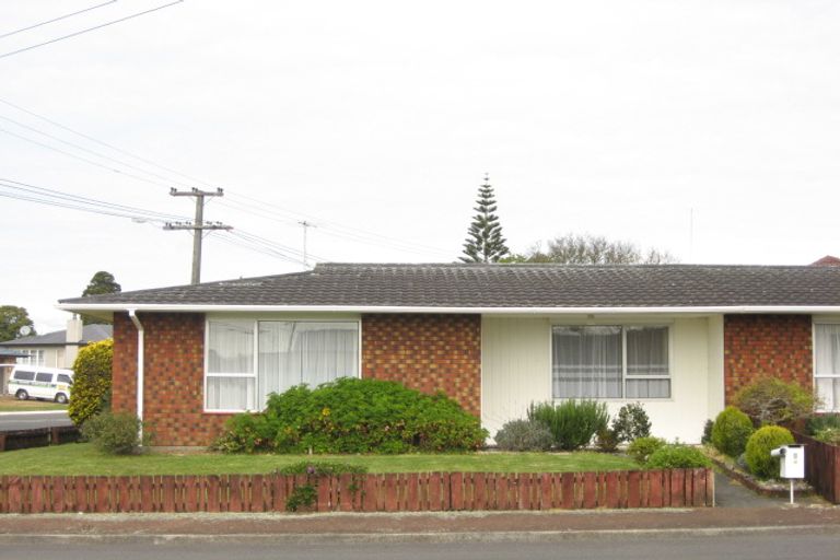 Photo of property in 1 Saltash Street, Upper Vogeltown, New Plymouth, 4310
