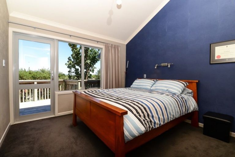 Photo of property in 62d Rototuna Road, Rototuna, Hamilton, 3210