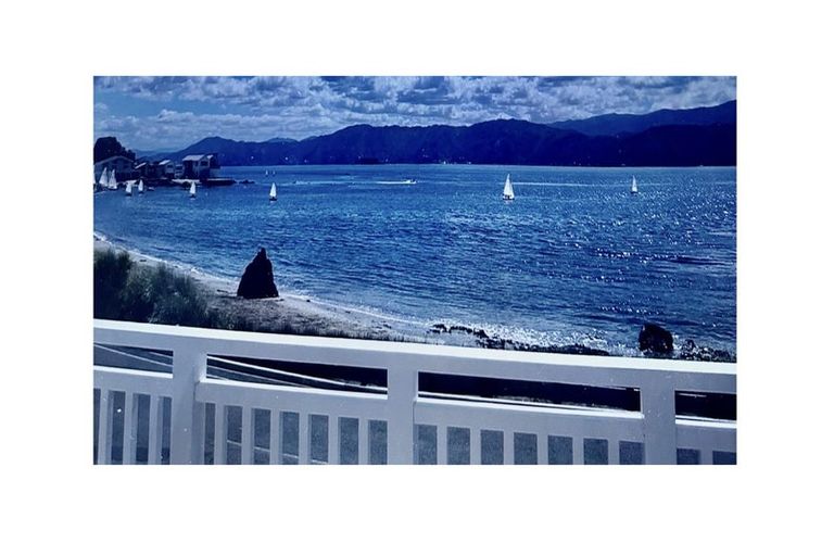 Photo of property in 163 Marine Parade, Seatoun, Wellington, 6022