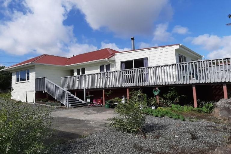 Photo of property in 227 Portland Road, Portland, Whangarei, 0178