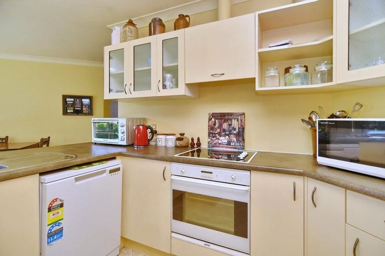 Photo of property in 72 Church Street, Oxford, 7430