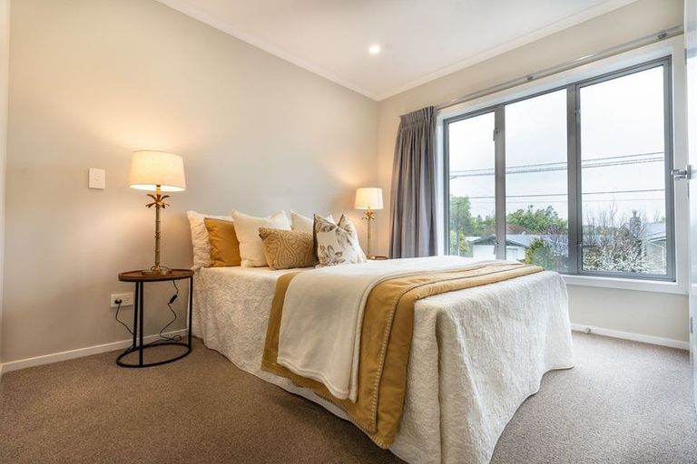 Photo of property in 27b Southsea Crescent, Silverdale, Hamilton, 3216