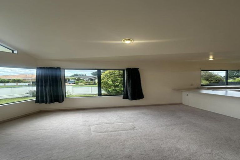 Photo of property in 17 Harbour View Road, Onerahi, Whangarei, 0110