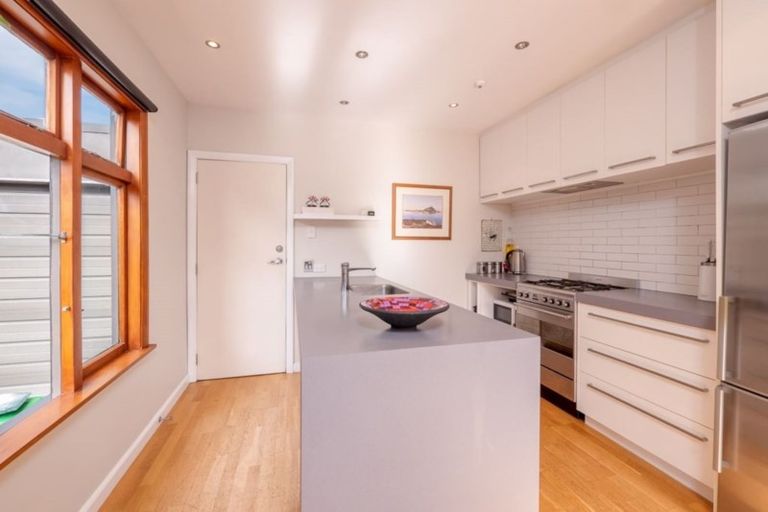 Photo of property in 6 Bellamy Avenue, New Brighton, Christchurch, 8061