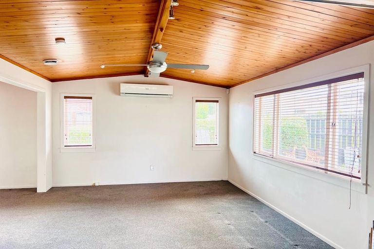 Photo of property in 31 Victoria Road, Papatoetoe, Auckland, 2025