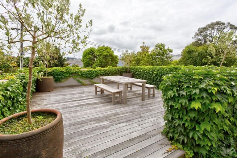Photo of property in 8 Schofield Street, Grey Lynn, Auckland, 1021