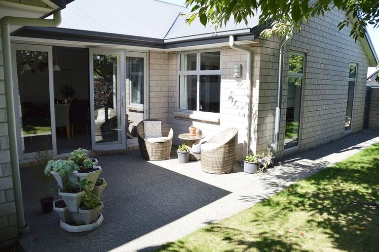 Photo of property in 59 Huntingdon Drive, Rangiora, 7400