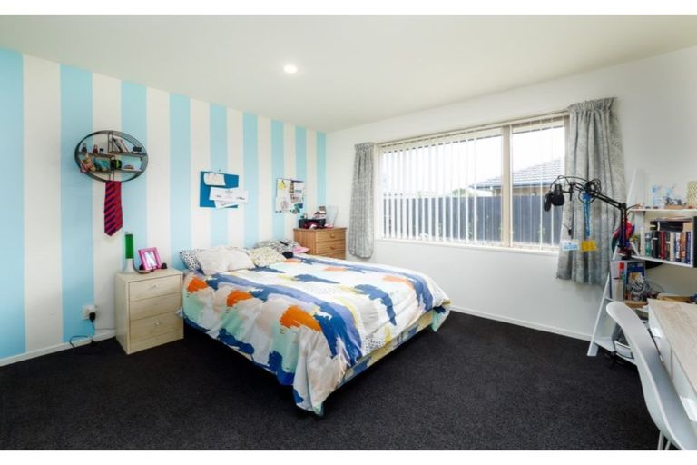 Photo of property in 92 Milns Road, Halswell, Christchurch, 8025