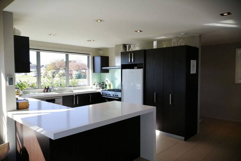 Photo of property in 17 Ernest Kemp Rise, Wharewaka, Taupo, 3330