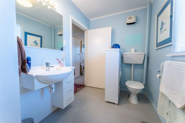 Photo of property in 18 Rugby Street, Waimate, 7924