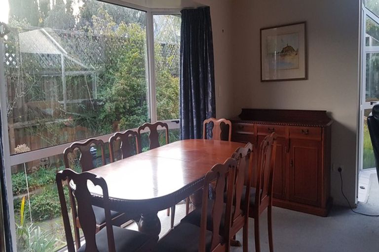 Photo of property in 9 Pentonville Close, Westmorland, Christchurch, 8025