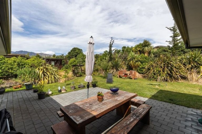 Photo of property in 82 Nichol Street, Lake Hawea, Wanaka, 9382