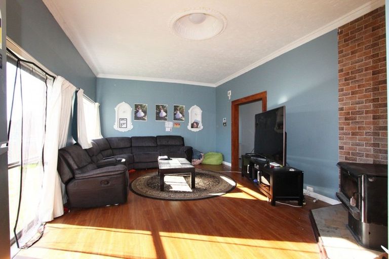 Photo of property in 23 Huia Street, Pahiatua, 4910